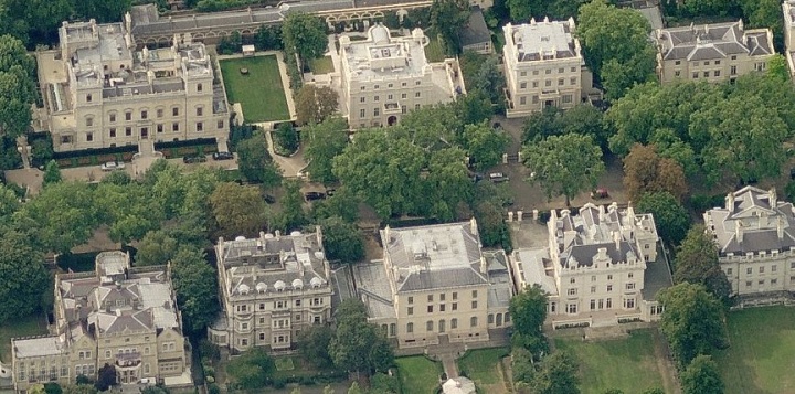 billionaire-homes-kennsington-palace-gardens-london-