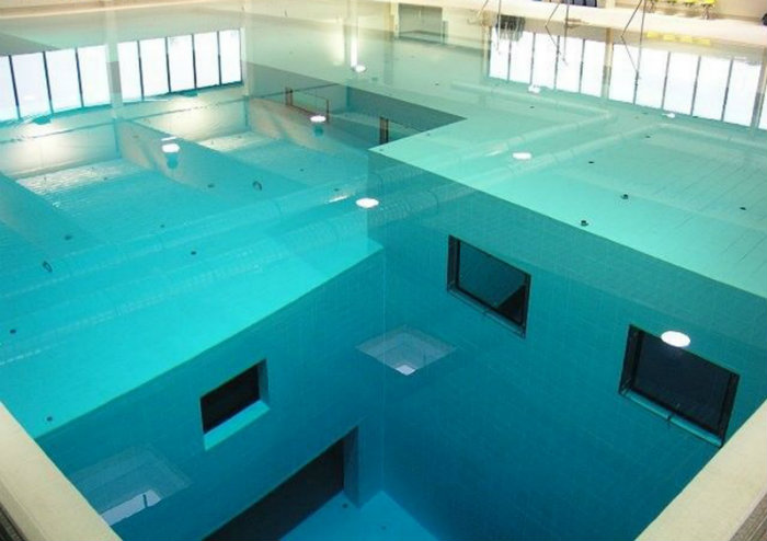 7 luxury and fascinating swimming pools - the nemo 33 in belgium