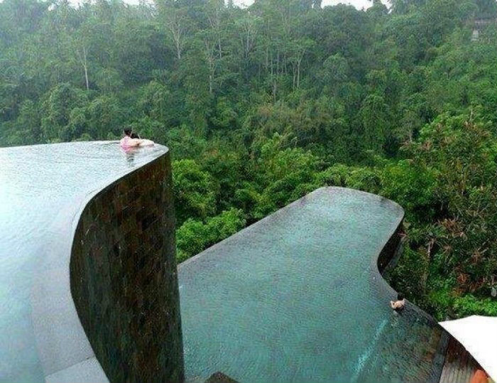 7 luxury and fascinating swimming pools - Ubud Hanging Gardens Hotel and Resort in Bali