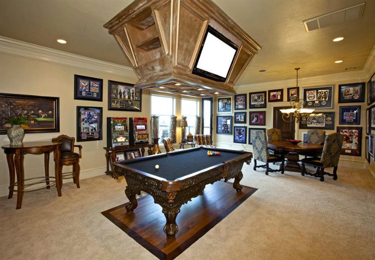 luxury game room